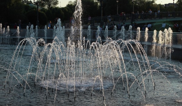 Светомузыкальный фонтан в Царицыне начали готовить к открытию сезона