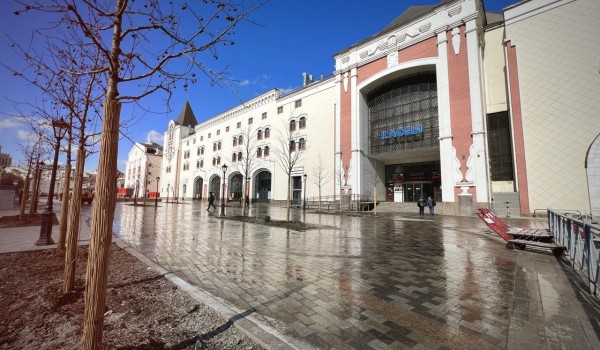 Площадь строителей БАМ появилась в столице рядом с Казанским вокзалом