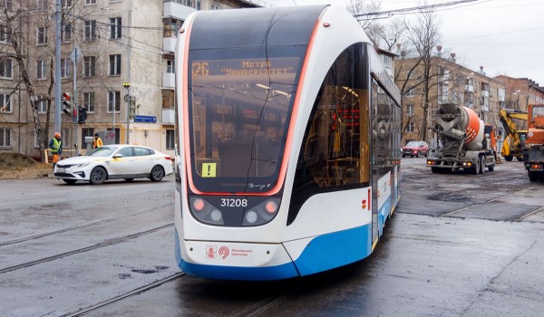 Объездная трамвайная линия временно обустроена на Большой Черемушкинской улице