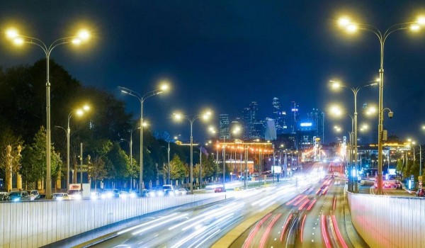 Число светодиодных светильников в столице превысило 50%