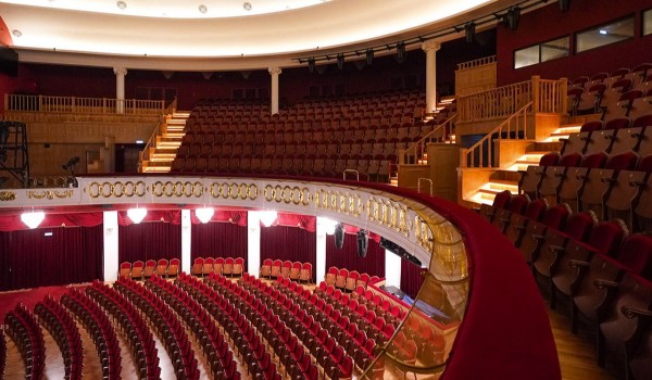 Собянин: Более 40 театров отреставрировали и отремонтировали в Москве за 10 лет