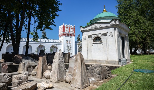 Кондрашев: Археологические раскопки в столице проводятся на территории около 100 объектов