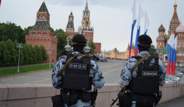 Столичная Росгвардия обеспечила безопасность на праздничных мероприятиях в День России