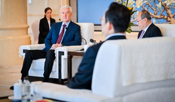 Сергей Собянин провел встречу с секретарем Пекинского горкома Компартии Китая Инь Ли