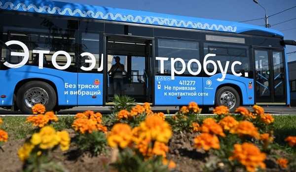 Собянин: Замена автобусов на электробусы существенно снизила выбросы CO2