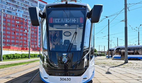 Столичный беспилотный трамвай проехал уже 300 км