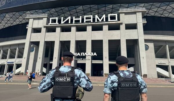 Росгвардейцы обеспечили безопасность на футбольном матче в Москве