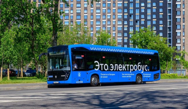 Электробусы вышли еще на три маршрута в шести округах столицы