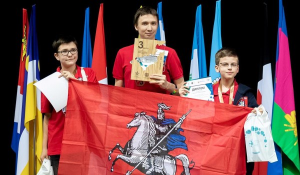 Горожанам рассказали, как столичные школьники покорили Российскую робототехническую олимпиаду