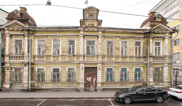 Инвестор отреставрирует дом купца А.В. Крупенникова в Басманном районе