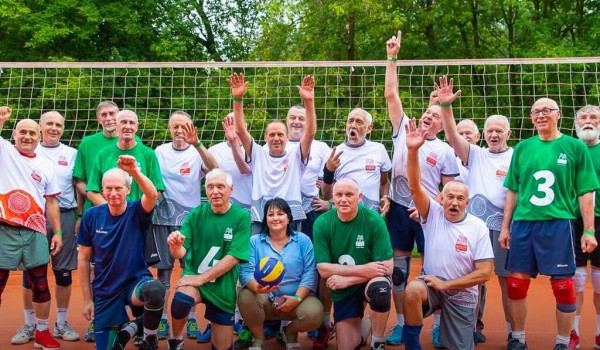 Собянин: В столице открылись 14 новых центров московского долголетия