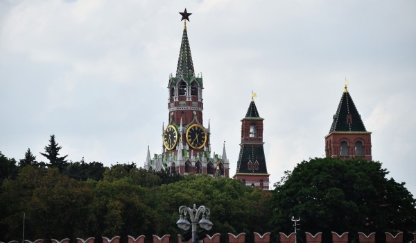 Леус: Среда станет последним аномально жарким днем сентября в Москве