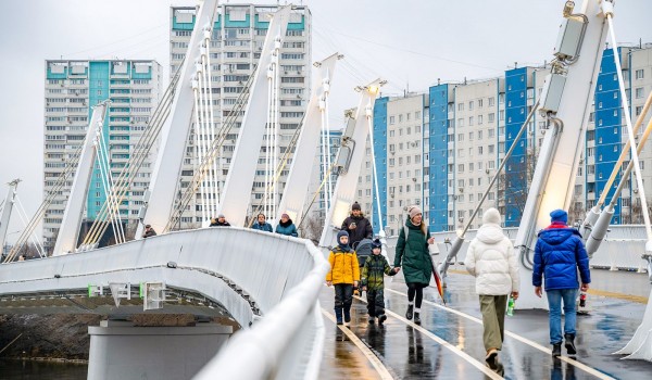 Число пассажиров на станции метро «Нагатинский Затон» увеличилось после открытия нового моста