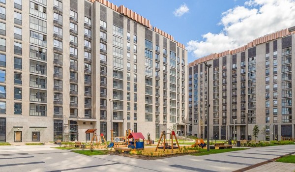 Более 1,7 тыс. семей переехали в новые квартиры по программе реновации на востоке столицы с начала года