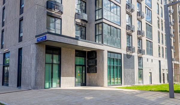 Три коммерческих помещения на Сиреневом бульваре выставили на торги