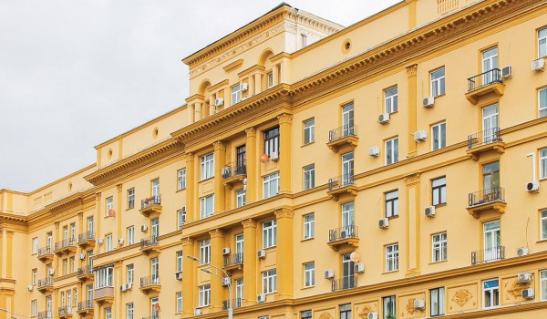 Специалисты капитально отремонтируют 60 домов в стиле неоклассики в столице