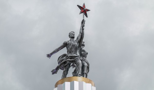 Иммерсивный музей к 80-й годовщине Парада Победы на Красной площади