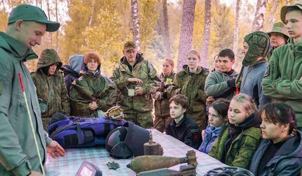 Собянин: Московские школьники провели поисковую экспедицию в местах боев ВОВ