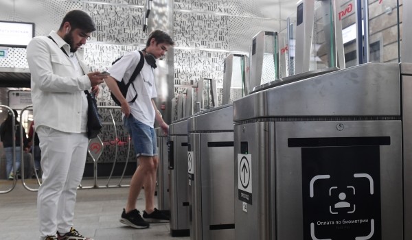 Оплату по биометрии запустят на всех турникетах столичного метро до конца года