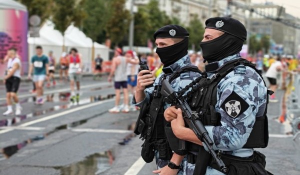 Росгвардия обеспечила безопасность на массовых мероприятиях в Москве