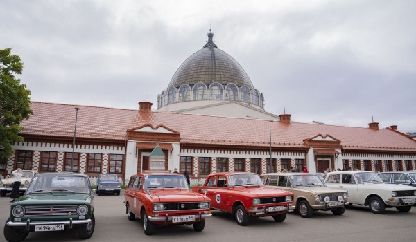 Видео с пресс-тура по открытой площадке автофестиваля «ПроДвижение» на ВДНХ