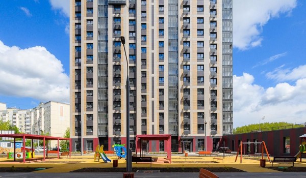 Жильцы четырех домов в Южном Бутове приступили к осмотру квартир в новостройке по реновации
