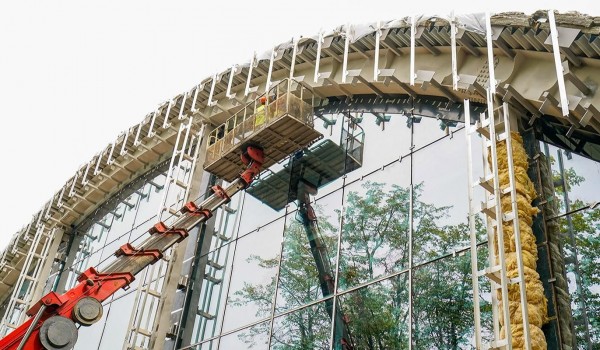 Реконструкция стадиона «Металлург» выполнена на 90%
