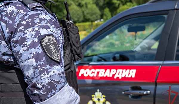 Московские росгвардейцы помогли семье найти пропавшую дочь