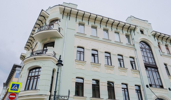 Реставрация памятников архитектуры продолжается в Москве