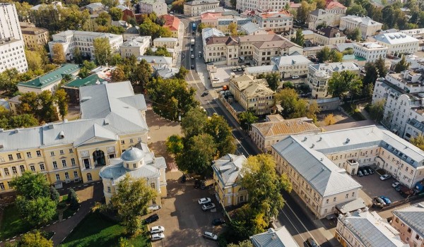 Инвесторы смогут приобрести здание с земельным участком в центре Москвы