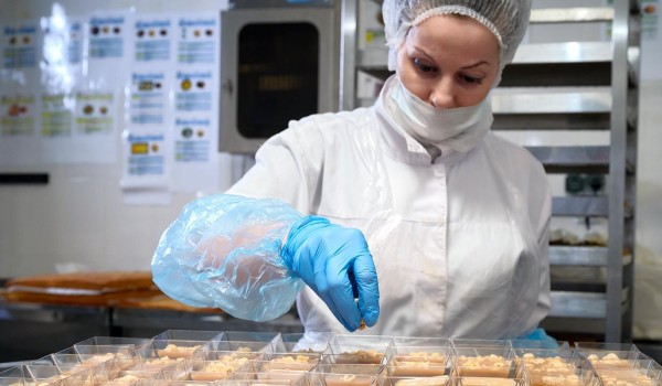 Число произведенных продуктов питания в Москве увеличилось более чем на 20% за семь месяцев