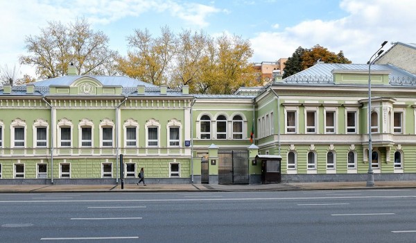 Завершилась реставрация фасадов городской усадьбы Баевых