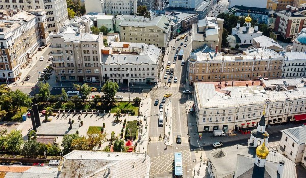 Два помещения в исторических зданиях около станции метро «Чистые пруды» выставили на торги