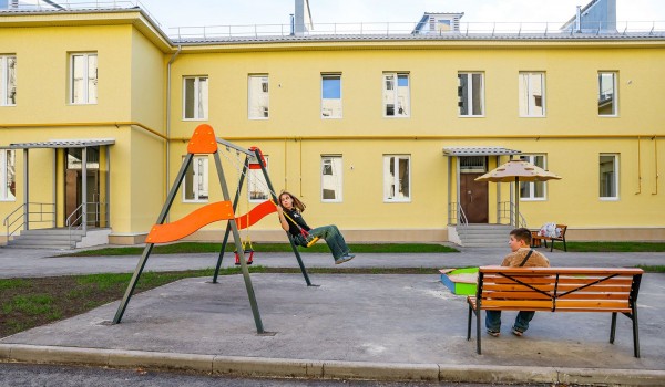 Собянин: Москва продолжит восстанавливать инфраструктуру Донецка и Луганска