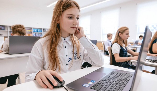 Столичное образование стало доступнее и удобнее благодаря порталу мэра Москвы