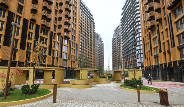 Почти 25 дворов в Зеленограде благоустроили на средства от оплаты уличных парковок