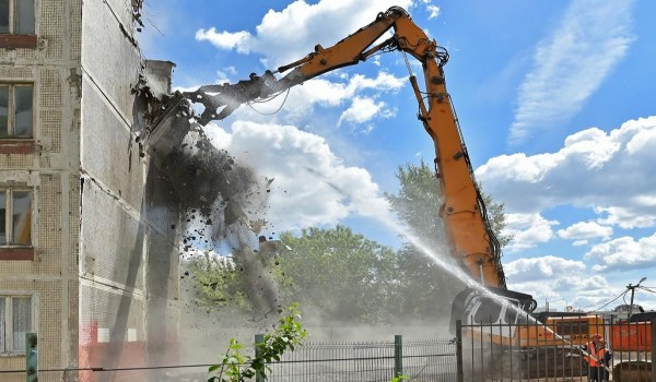 Овчинский: В районе Измайлово снесли 20 домов по программе реновации