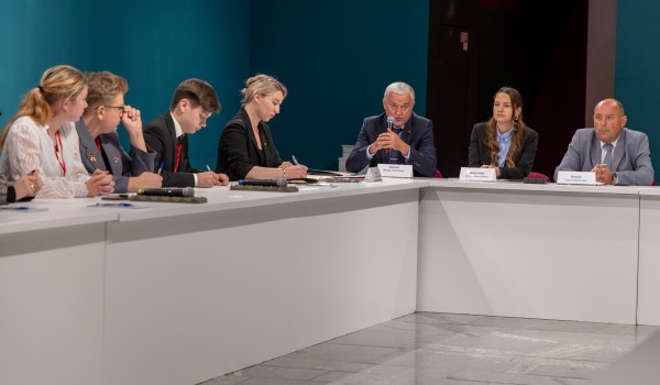 Юные активисты из 42 регионов России примут участие в Детском общественном совете Музея Победы