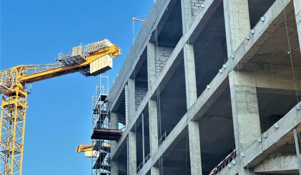 Специалисты «Контроля Москвы» пресекли незаконное возведение некапитального объекта в Коммунарке