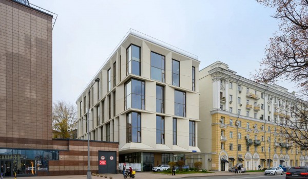 Завершено строительство жилого дома с благоустроенным двором в районе Хамовники