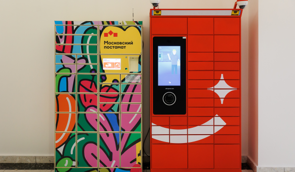 Арт-постаматы, оформленные молодыми художниками, появились в ТЦ Москвы
