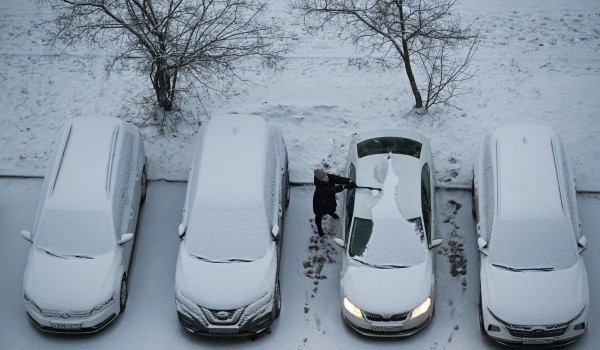 Москвичи могут продлить абонемент на парковку со шлагбаумом на декабрь до 25 ноября включительно