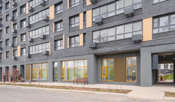 Два нежилых помещения в новом доме на Бескудниковском бульваре выставили на торги