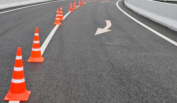 Движение в районе развязки МКАД и Липецкой улицы улучшилось благодаря переразметке