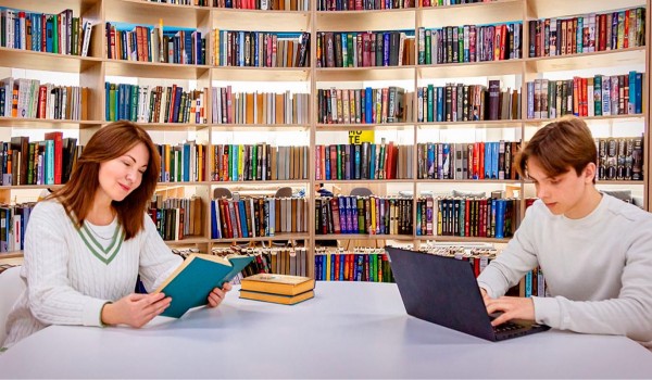 Подборку книг лауреатов литературных премий опубликовали в сервисе «Библиотеки Москвы»