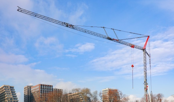 Более 1 тыс. консультаций о правилах строительства провели в Едином контактном центре