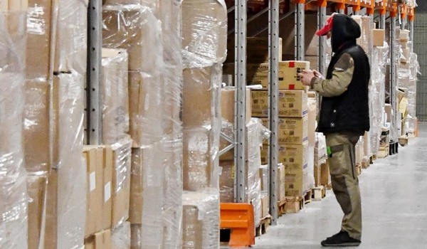 Владелец техцентра в Царицыне отправил бойцам СВО плиты и дизельные отопители