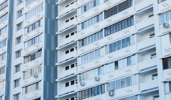 Три дома на Грайвороновской улице сделали более энергоэффективными с помощью новой технологии