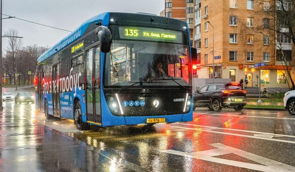 Девять новых выделенных полос откроют в Москве с 13 декабря