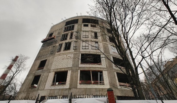 Остекление здания Института персонализированной медицины НМИЦ эндокринологии началось в городе